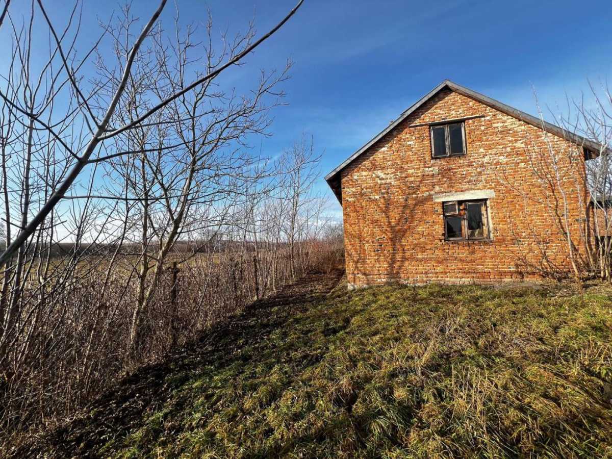 Продам 6-к дім Буський, Новий Милятин, Центральна. 