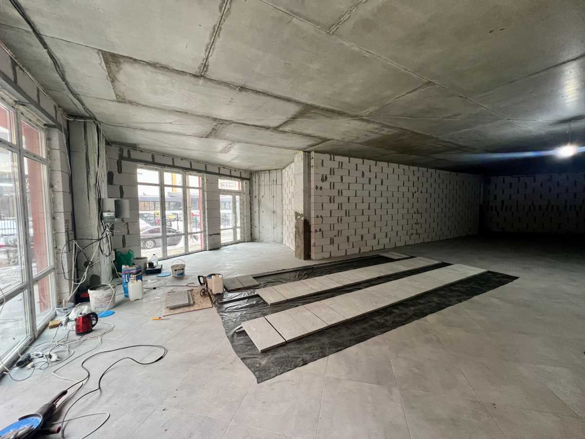 Продам  торгову площу Київ, Подільський, вул. Глибочицька, 17. 