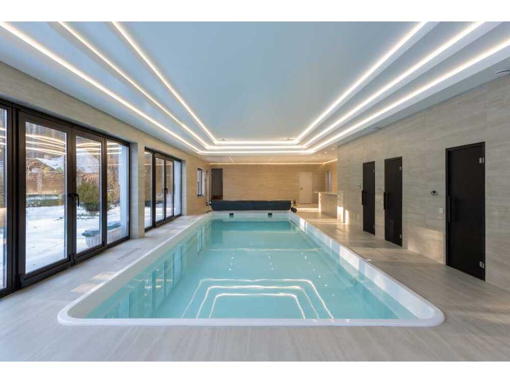 Продам 10-к дім Бучанський, Стоянка, Осіння, 17. 