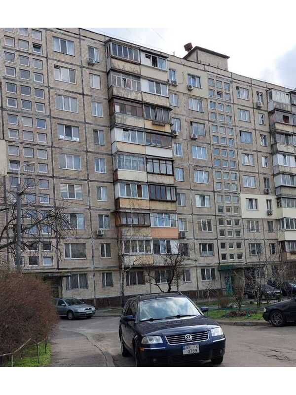 Продам 3-к квартиру Київ, Дніпровський, просп. Романа Шухевича, 26б. 