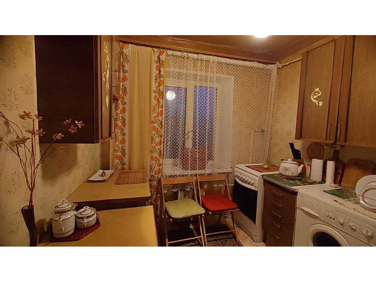 Здам довгостроково 2-к квартиру Київ, Дніпровський, вул. Будівельників, 8. 