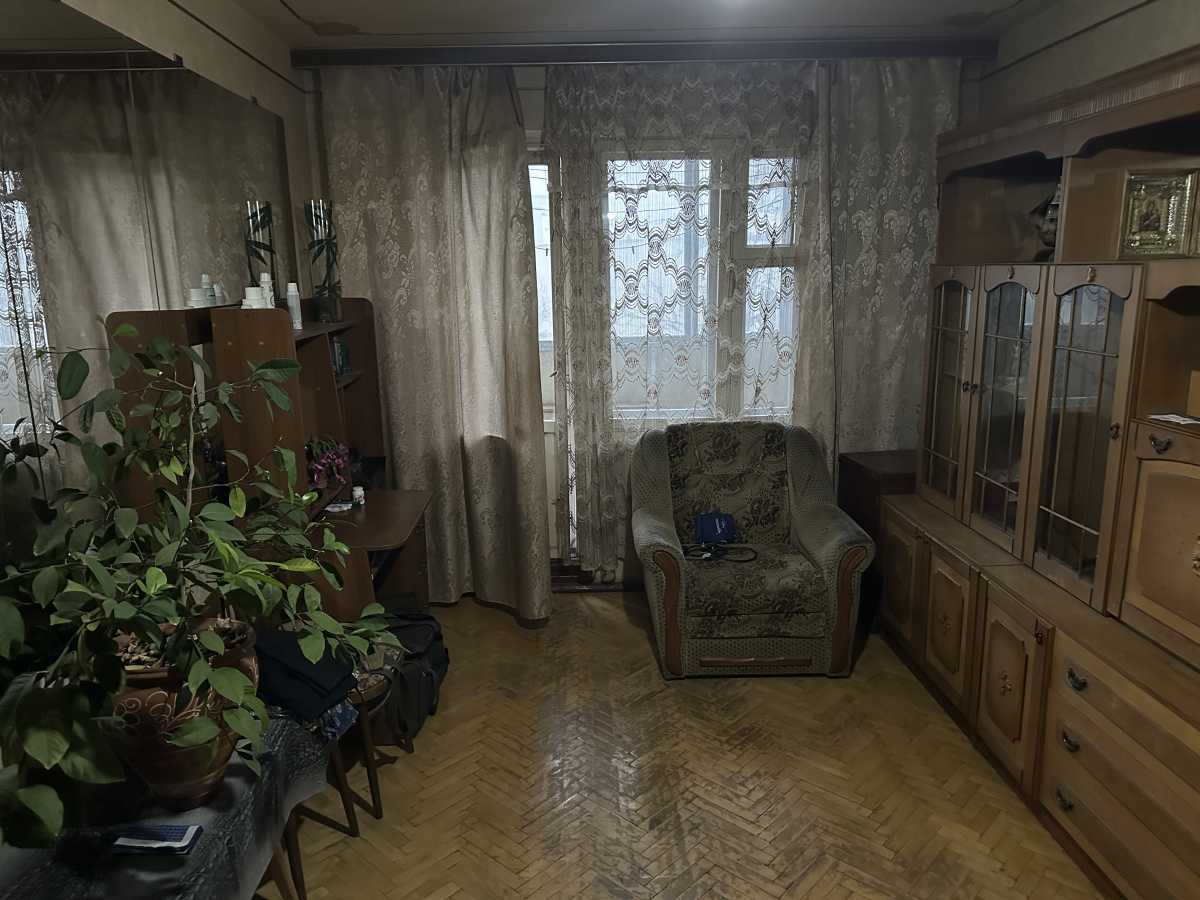 Здам довгостроково 2-к квартиру Київ, Святошинський, просп. Академіка Корольова, 2б. 