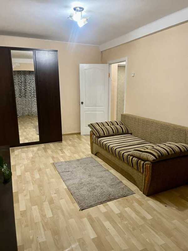 Здам довгостроково 1-к квартиру Київ, Дніпровський, вул. Березняківська, 20. 