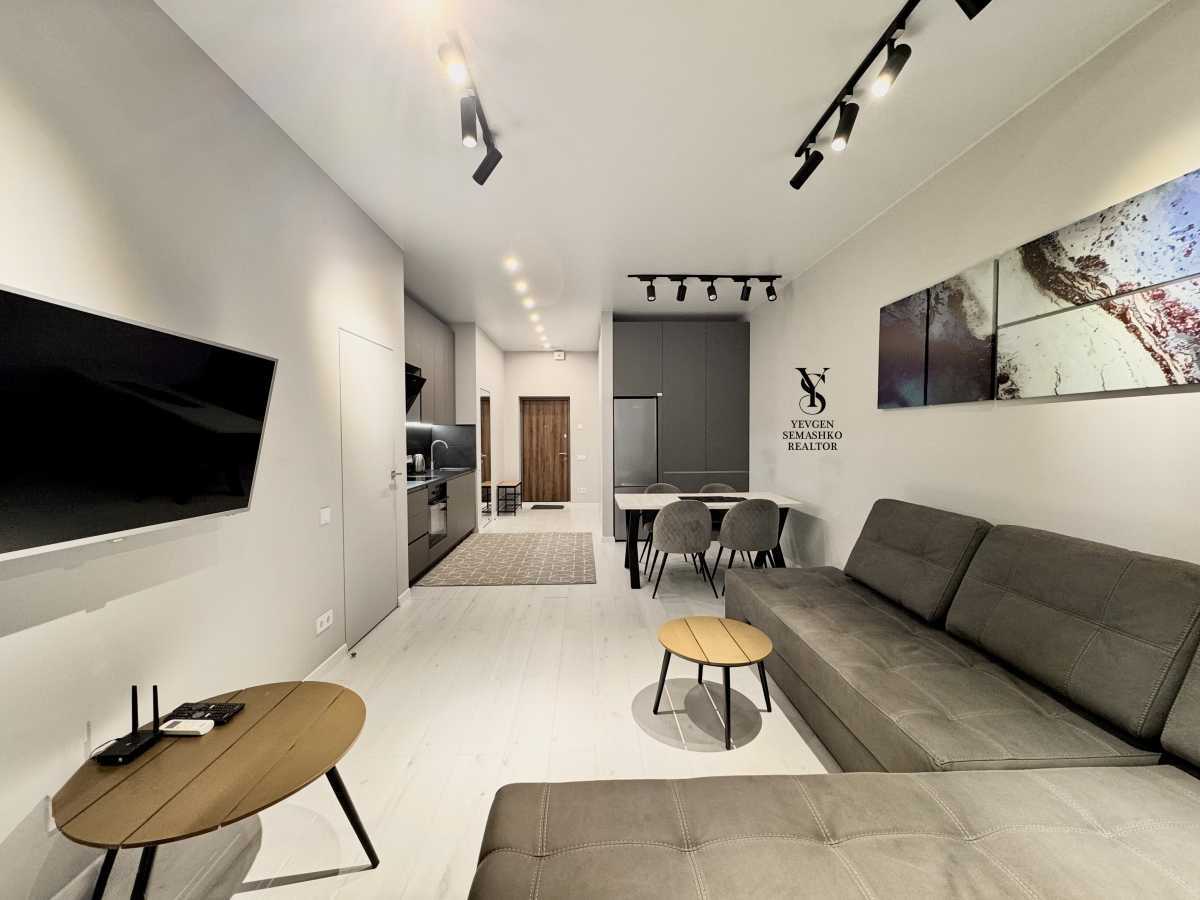 Здам довгостроково 1-к квартиру Київ, Дніпровський, вул. Микільсько-Слобідська, 3а. 