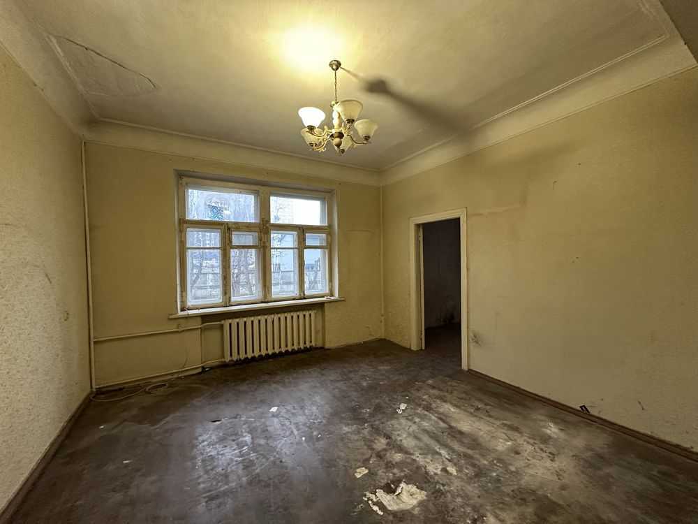 Продам 2-к квартиру Київ, Голосіївський, просп. Науки, 59. 