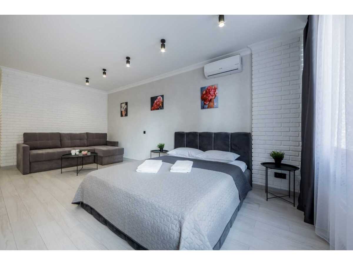 Здам подобово 1-к квартиру Київ, Дніпровський, вул. Березнева, 12. 