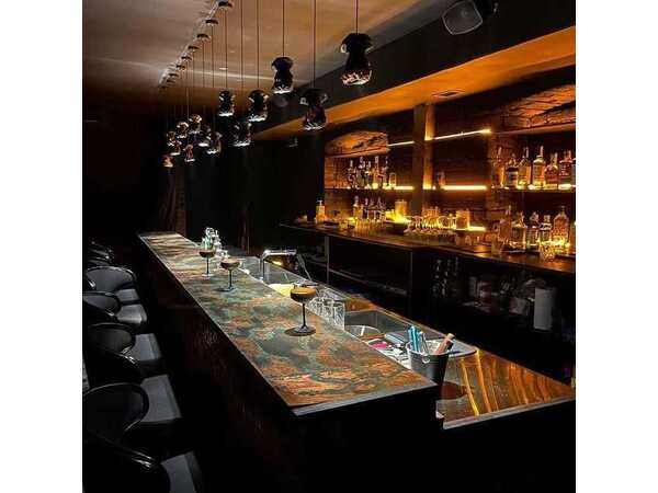 Продам  кафе/бар/ресторан Київ, Шевченківський, пров. Тараса Шевченка, 13/21. 