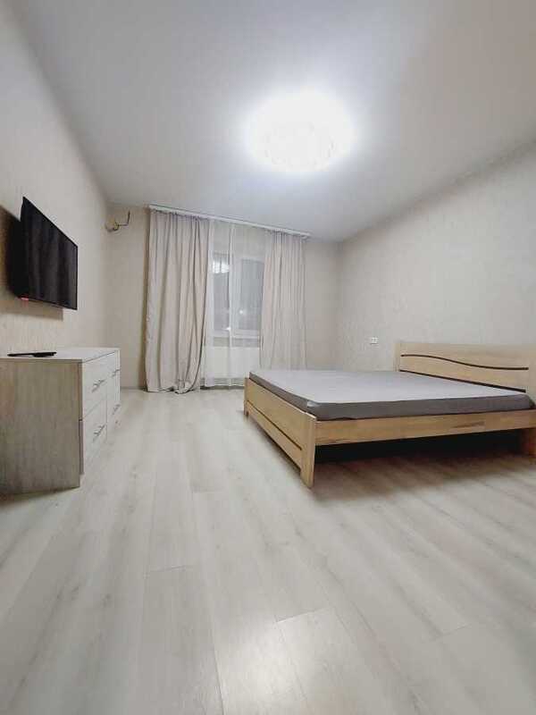 Здам довгостроково 1-к квартиру Бучанський, Софіївська Борщагівка, Свободы, 1С. 