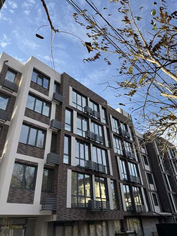 Продам 1-к квартиру Київ, Шевченківський, вул. Тропініна, 12. 