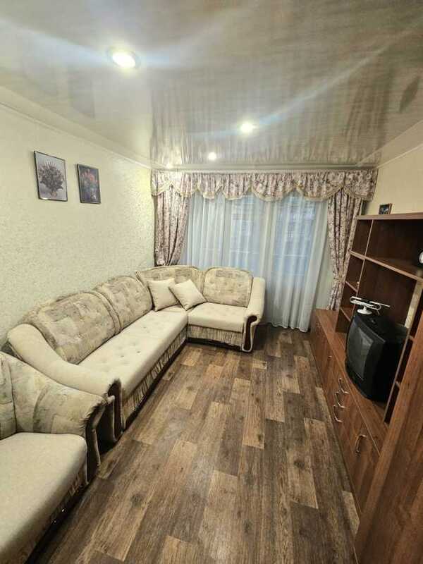 Здам довгостроково 2-к квартиру Київ, Шевченківський, вул. Саратовська, 53/31. 