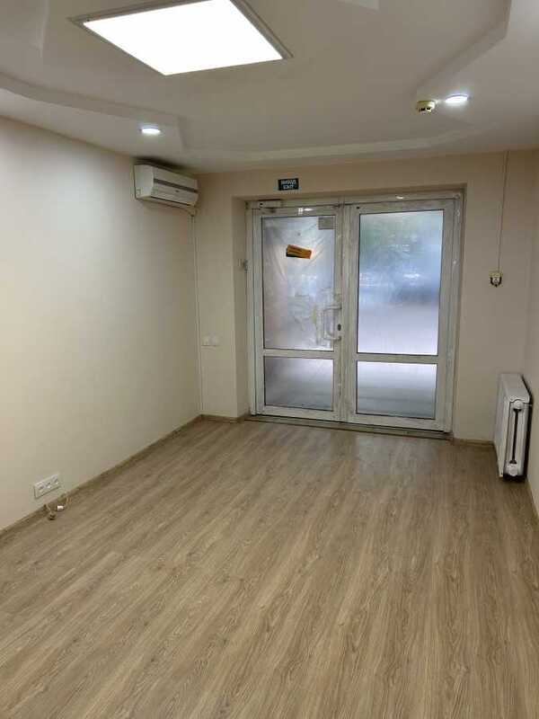 Здам довгостроково  торгову площу Одеса, Хаджибейський, Академика Филатова. 