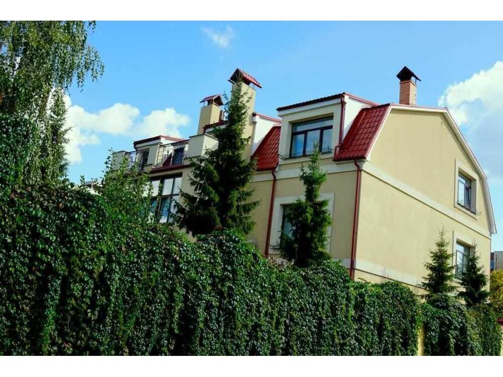 Продаж найкращого котеджа 523м2 поруч з метро Академмістечко