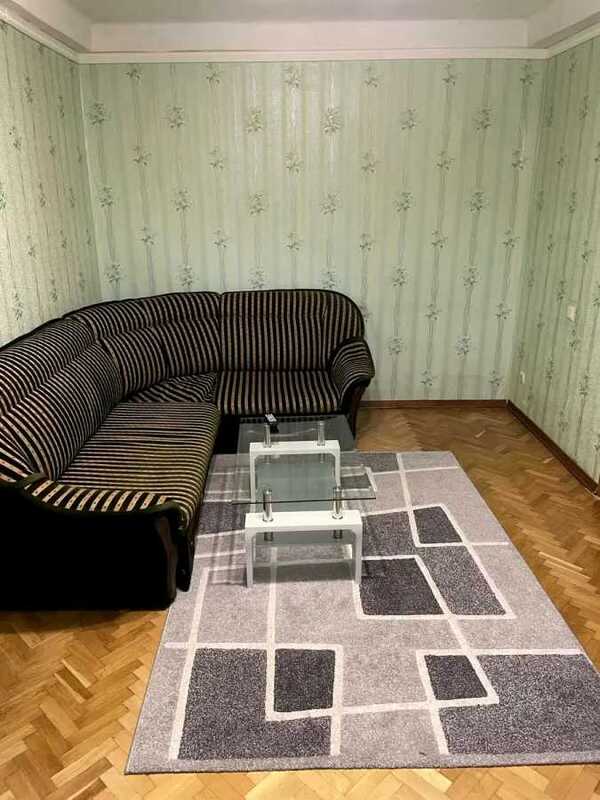 Здам довгостроково 2-к квартиру Київ, Шевченківський, вул. Муромська, 3. 