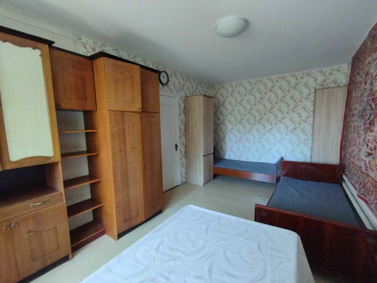 Здам довгостроково 2-к квартиру Київ, Голосіївський, вул. Академіка Заболотного, 86. 