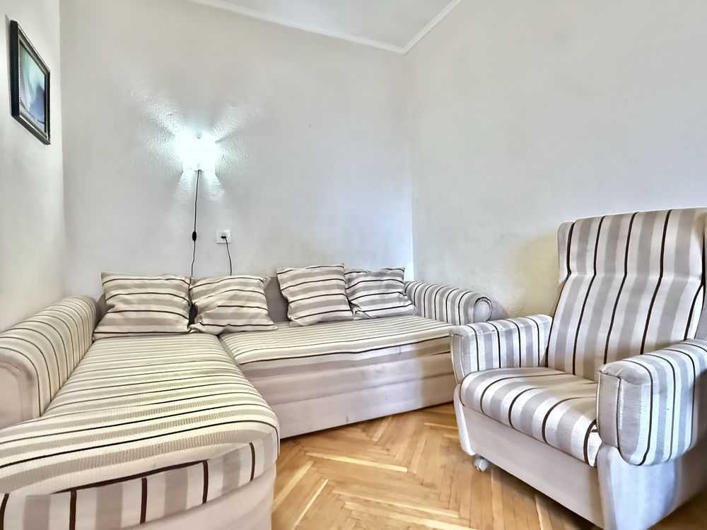 Здам довгостроково 1-к квартиру Київ, Дніпровський, вул. Краківська, 18. 