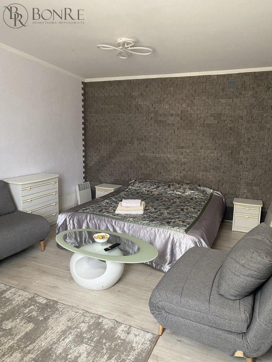 Апартаменти, на м. Ромни вул. Вознесенська 22