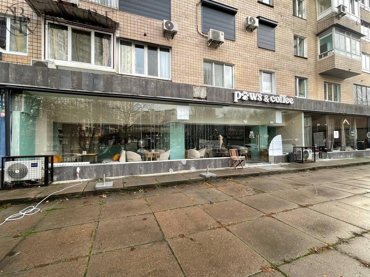 Оренда, Фасадне, Торгове, вул. Мокра, 85м2.