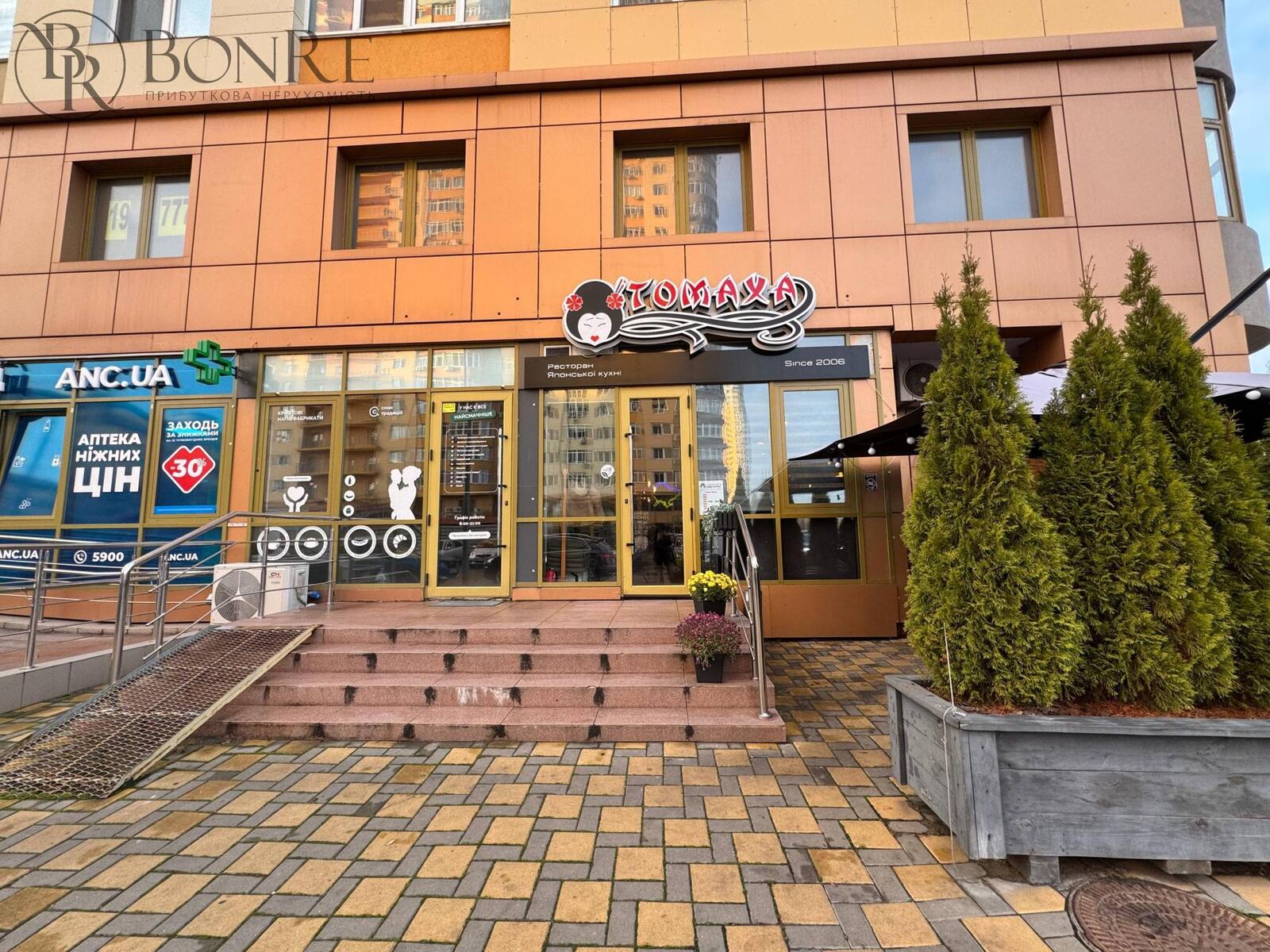 Оренда, Фасад, Торгове, вул.Кондратюка, ЖК Міністерський, 65м2.