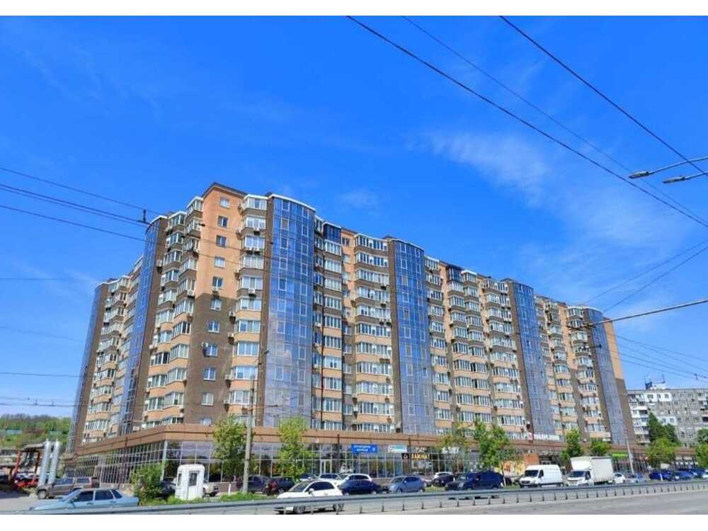 Продам 3-к квартиру Дніпро, Центральний, Набережная Победы, 62. 