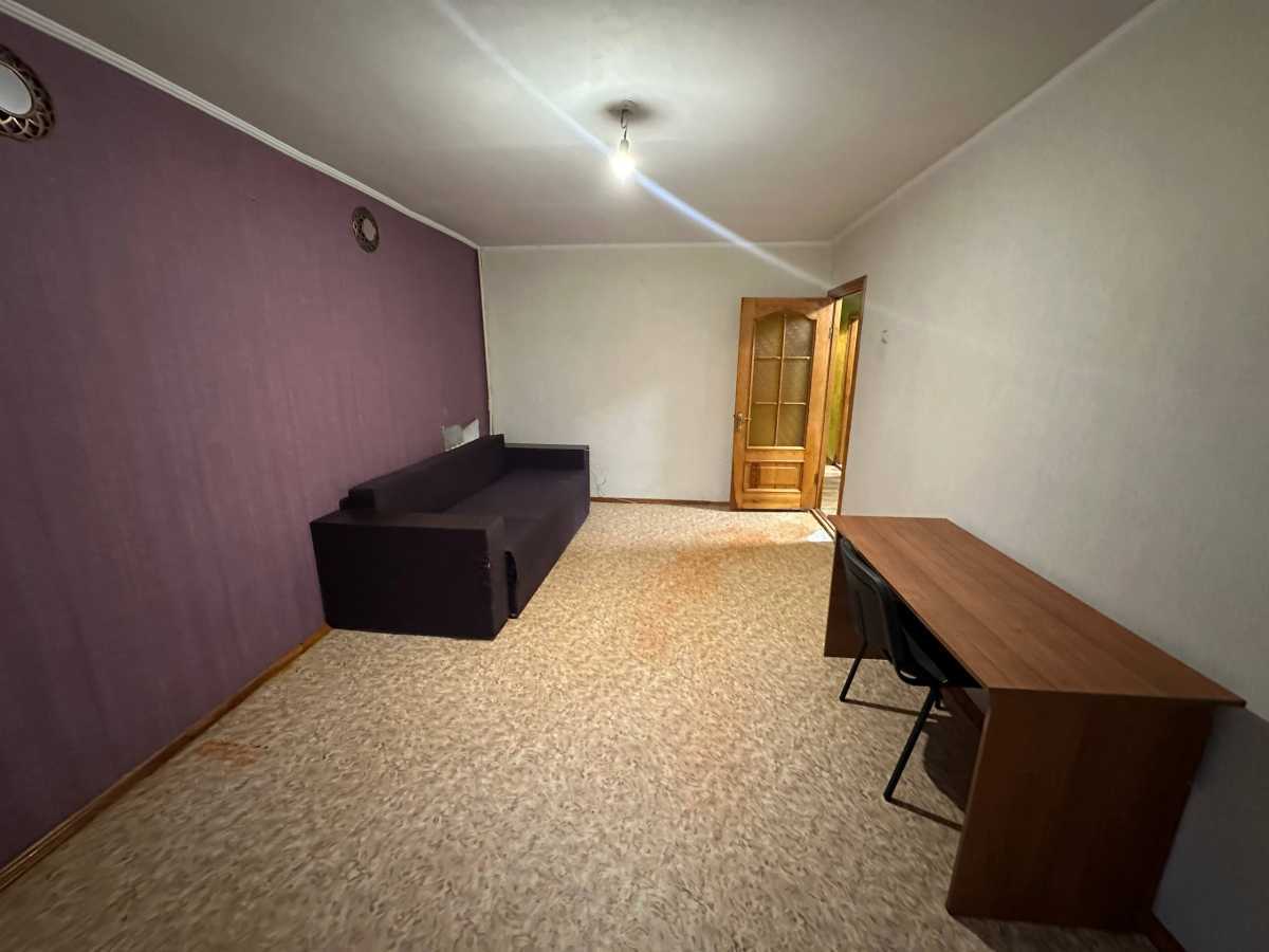 Продам 3-к квартиру Дніпро, Центральний, Старокозацька, 41/43. 