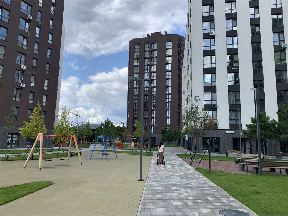 Продам  кафе/бар/ресторан Бучанський, Крюківщина, Панорамная, 4А. 