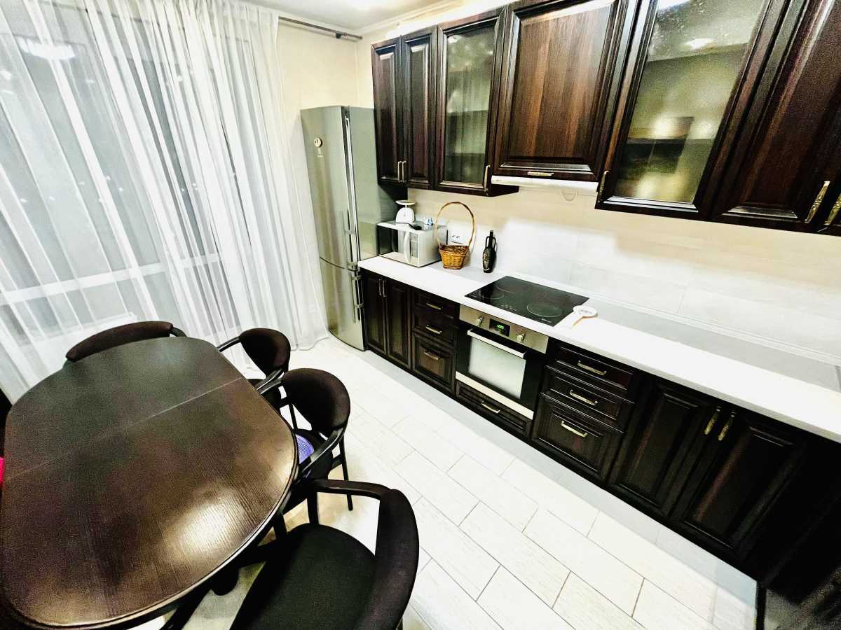 Здам довгостроково 2-к квартиру Бучанський, Вишневе, Святошинська, 27г. 