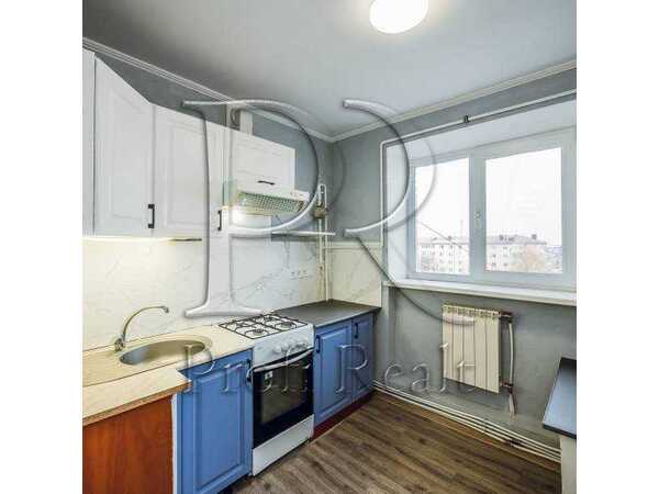 Продам 1-к квартиру Києво-Святошинський, Святопетрівське, Володимирська вулиця, 2. 