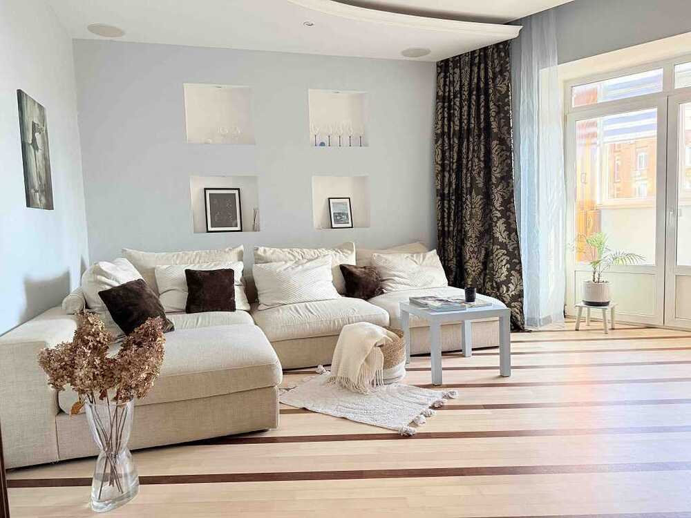 Продам 2-к квартиру Київ, Шевченківський, вул. В\'ячеслава Чорновола, 25. 