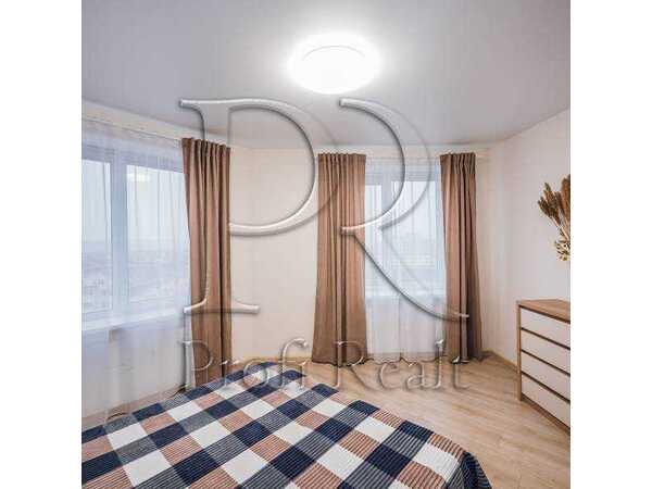 Продам 1-к квартиру Києво-Святошинський, Софіївська Борщагівка, Бишевська вулиця, 14. 