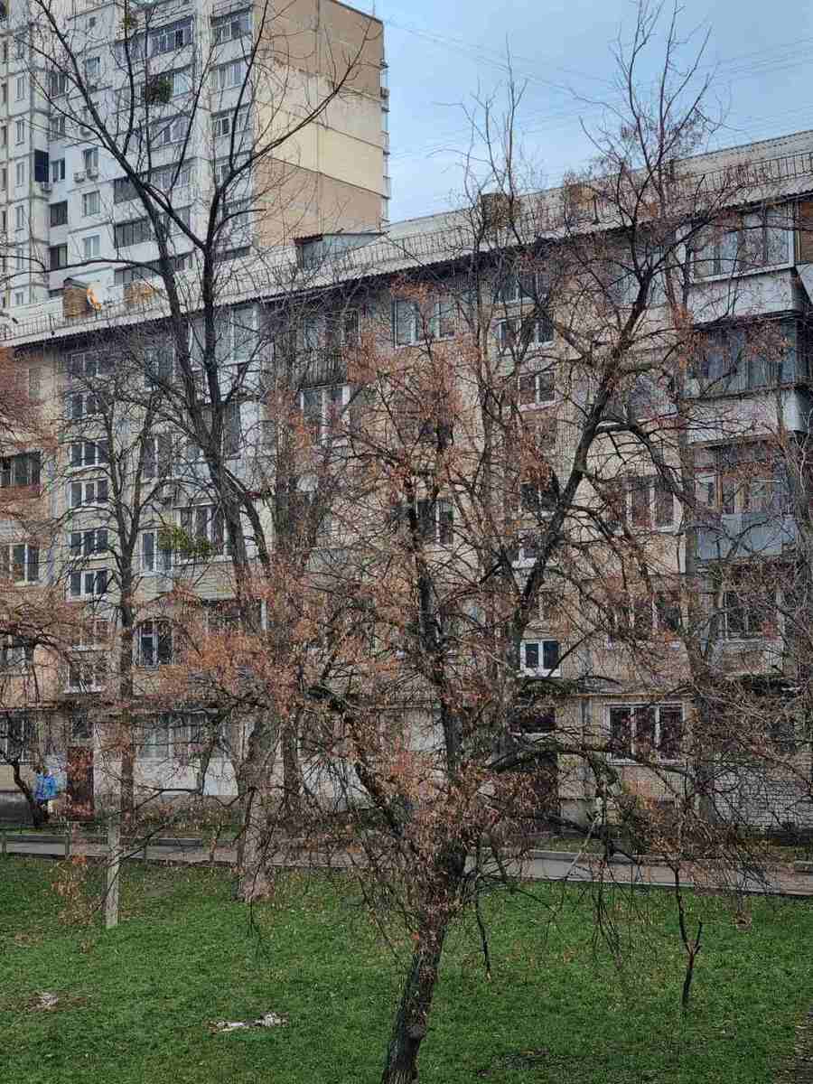 Здам 1-кімнатну квартиру в хорошому стані, Солов'яненко (Бойченко), 15.  