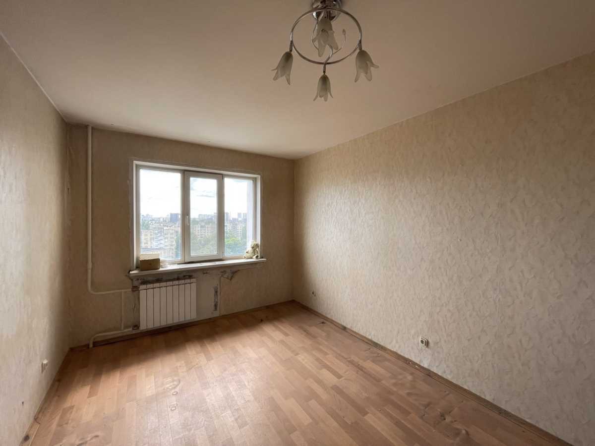 Продам 3-к квартиру Київ, Голосіївський, вул. Маршала Якубовського, 4. 