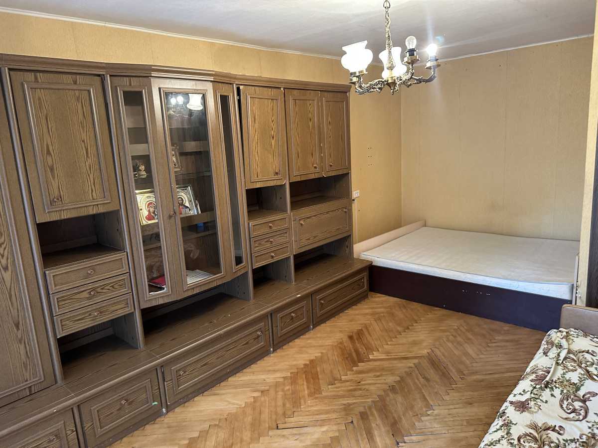 Продам 1-к квартиру Київ, Печерський, узвіз Кловський, 20. 