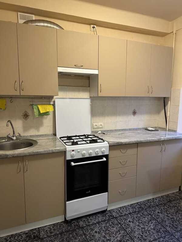 Здам довгостроково 2-к квартиру Київ, Голосіївський, вул. Васильківська, 2. 