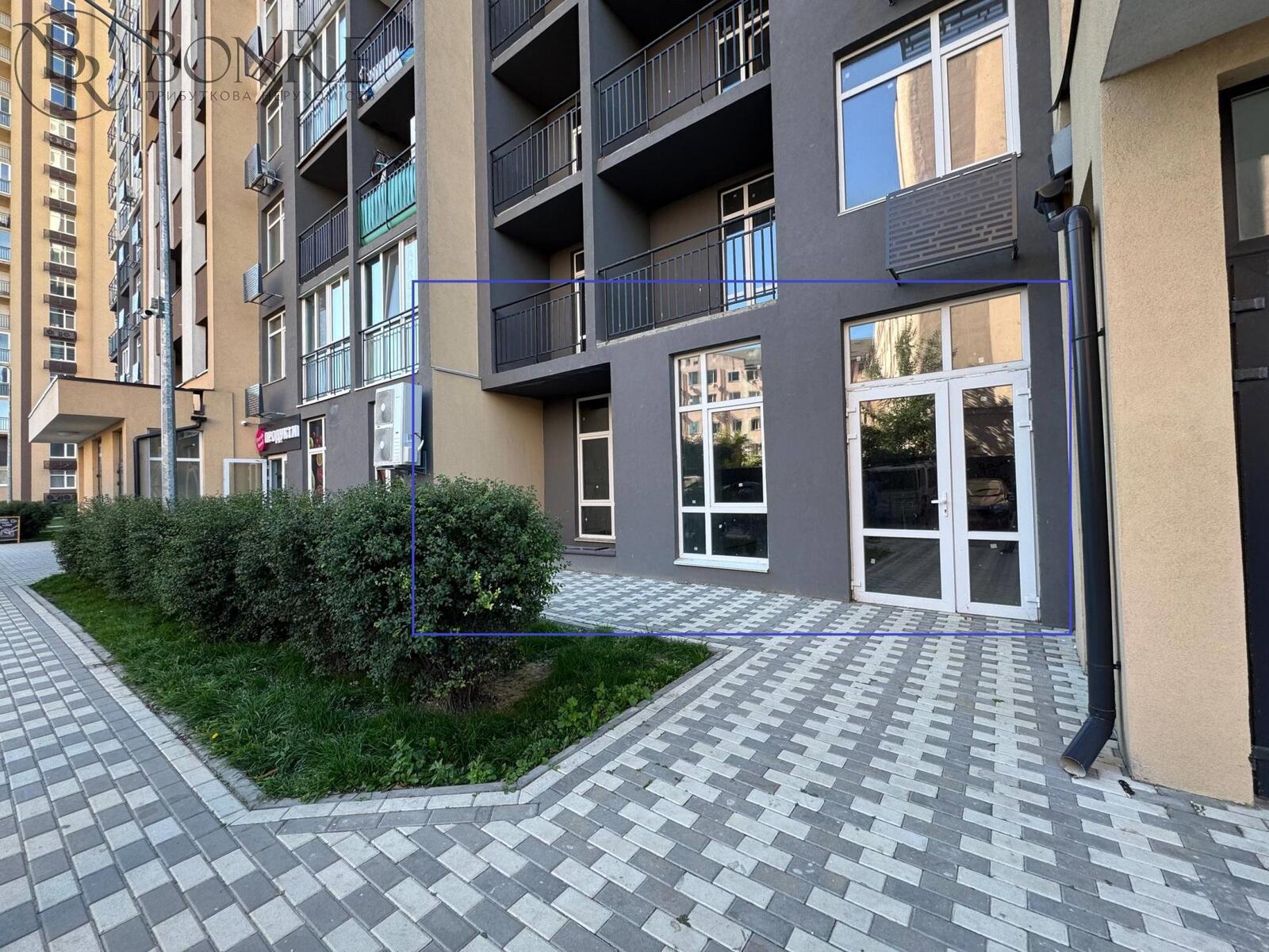 Продаж, Фасад, Торгове, Академіка Заболотного, 77,73м2