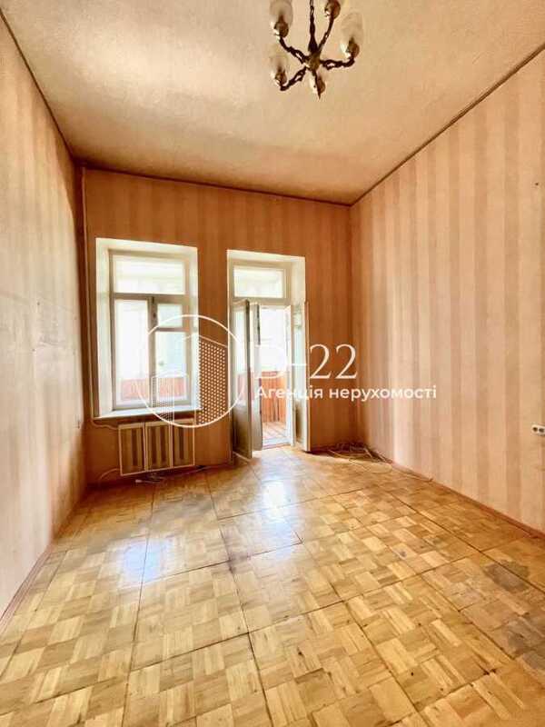 Продам 1-к квартиру Київ, Шевченківський, вул. Миколи Лисенка, 1. 