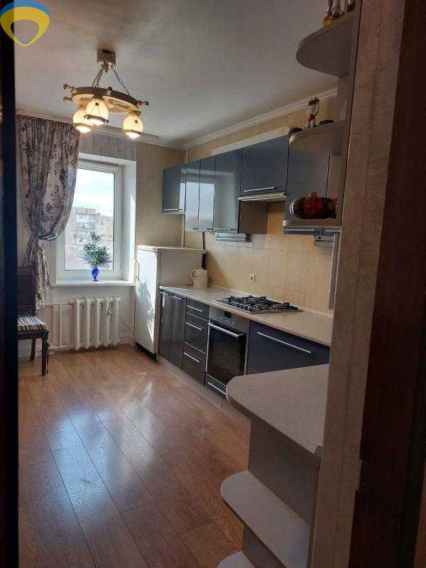 Продам 4-к квартиру Одеса, Приморський, Михайловская. 