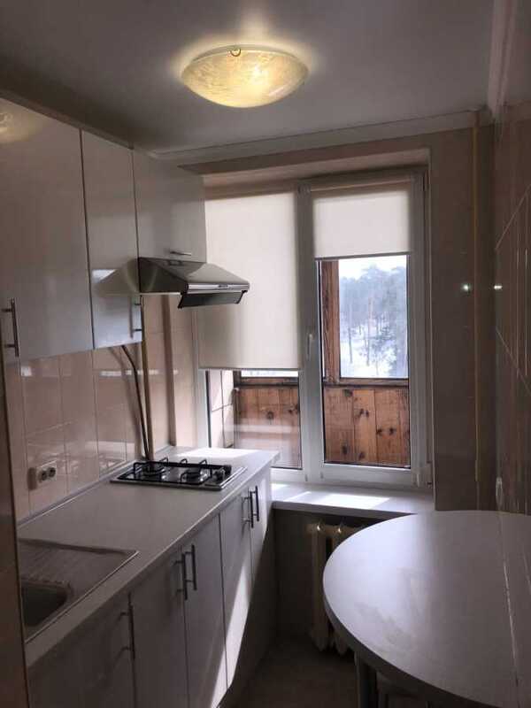 Продам 1-к квартиру Київ, Дарницький, вул. Вереснева, 17. 