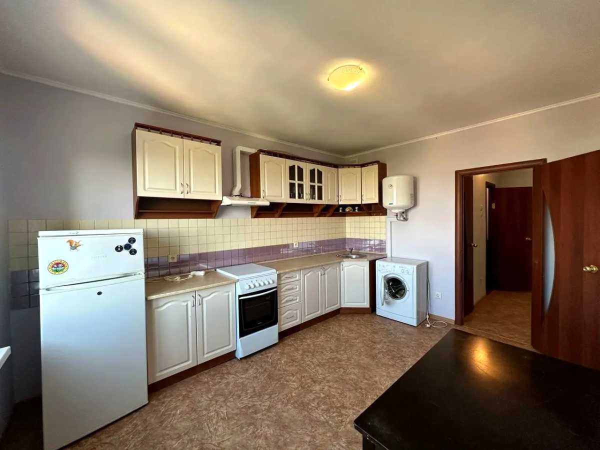 Здам довгостроково 2-к квартиру Київ, Шевченківський, вул. Бакинська, 37Г. 