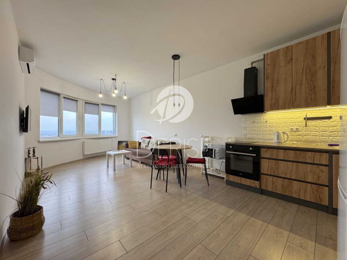 Продам 2-к квартиру Київ, Дніпровський, шосе Харківське, 19Б. 