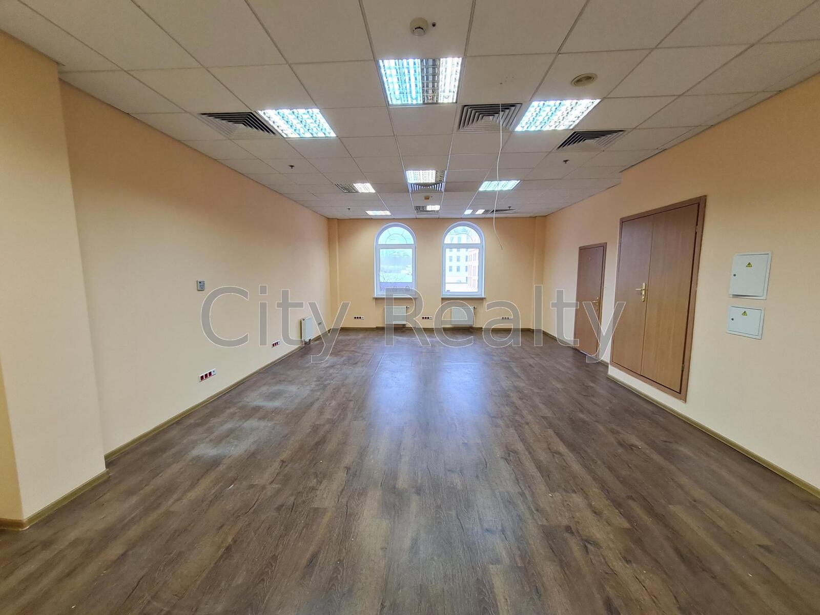 Офіс 174 м.кв. вул. Верхній Вал 4А Поділ метро Контрактова площа Без%