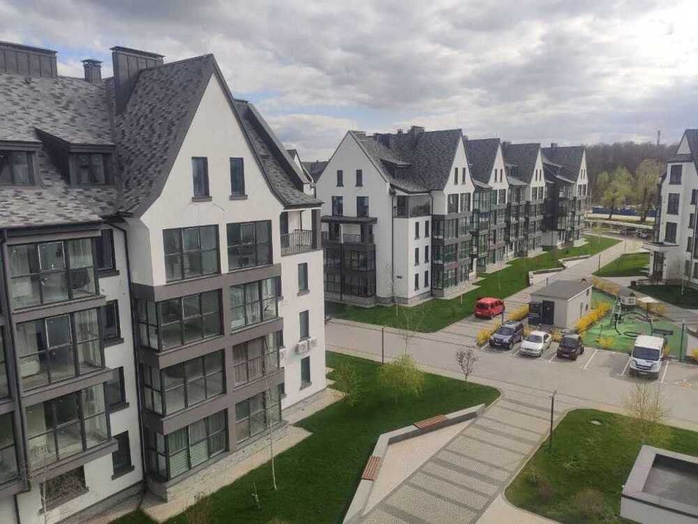 Продам 2-к квартиру Броварський, Зазим`я, Київська, 10в. 