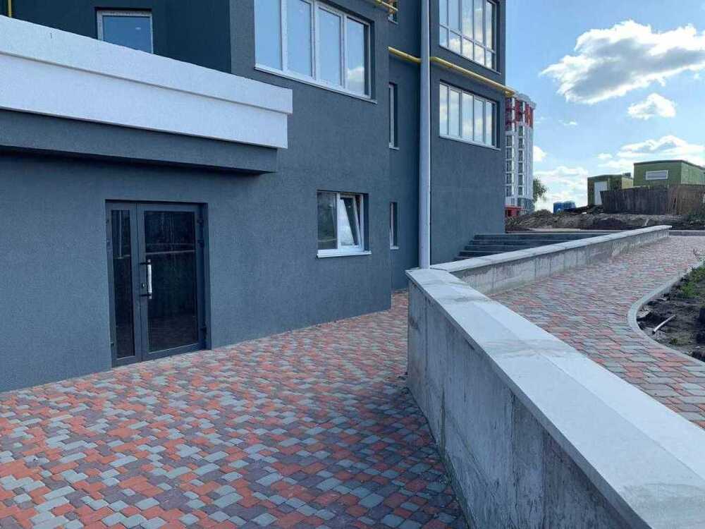 Продам  приміщення вільного призначення Бучанський, Крюківщина, Єдности, 5. 