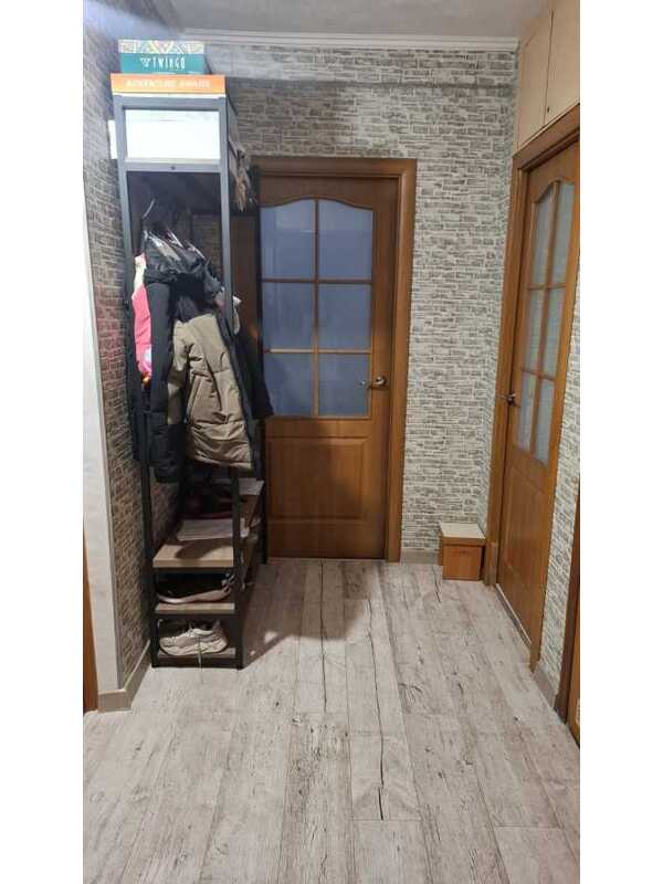 Продам 3-к квартиру Київ, Дніпровський, вул. Празька, 20. 