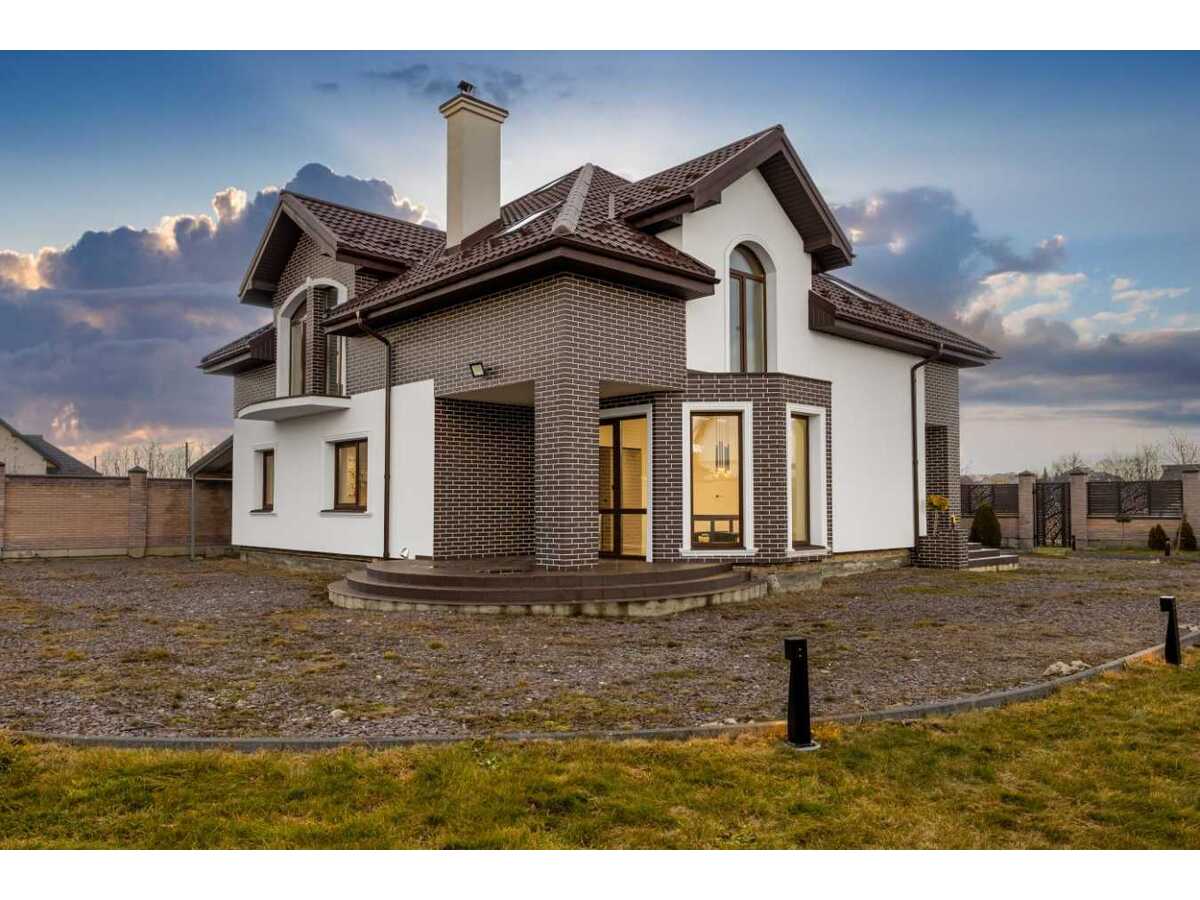 Продам 6-к дім Яворівський, Бірки, Леваневського. 