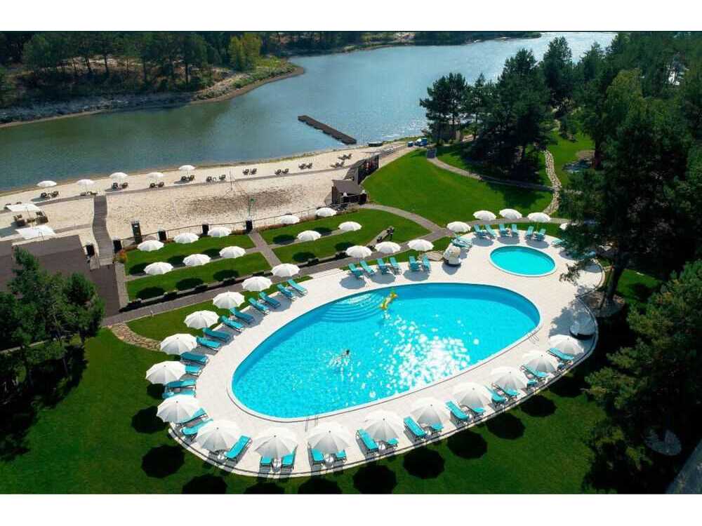 Продам  ділянку під житлову забудову Вишгородський, Лебедівка, Головна. 