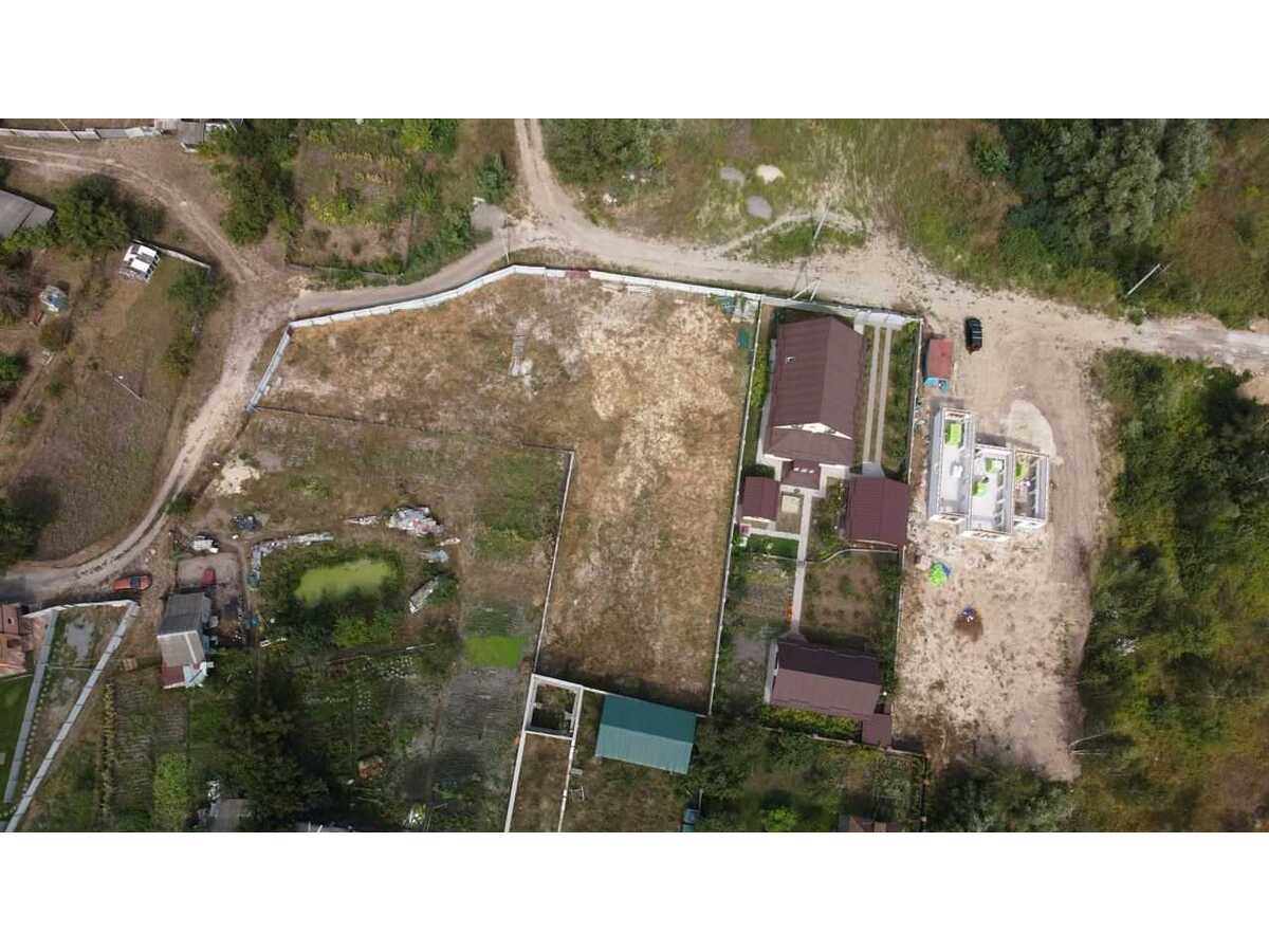 Продам  ділянку під житлову забудову Київ, Голосіївський, вул. Бродівська. 