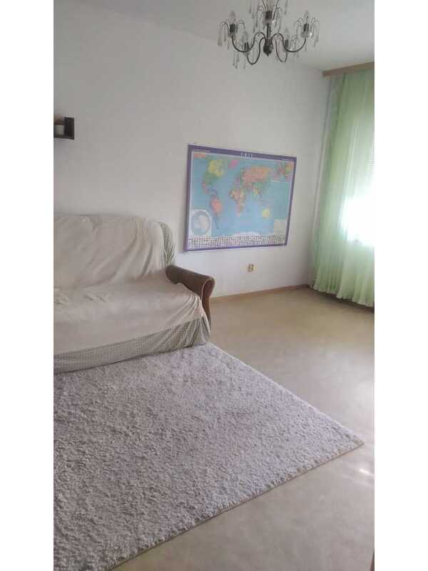 Здам довгостроково 1-к квартиру Київ, Дарницький, вул. Тростянецька, 5. 