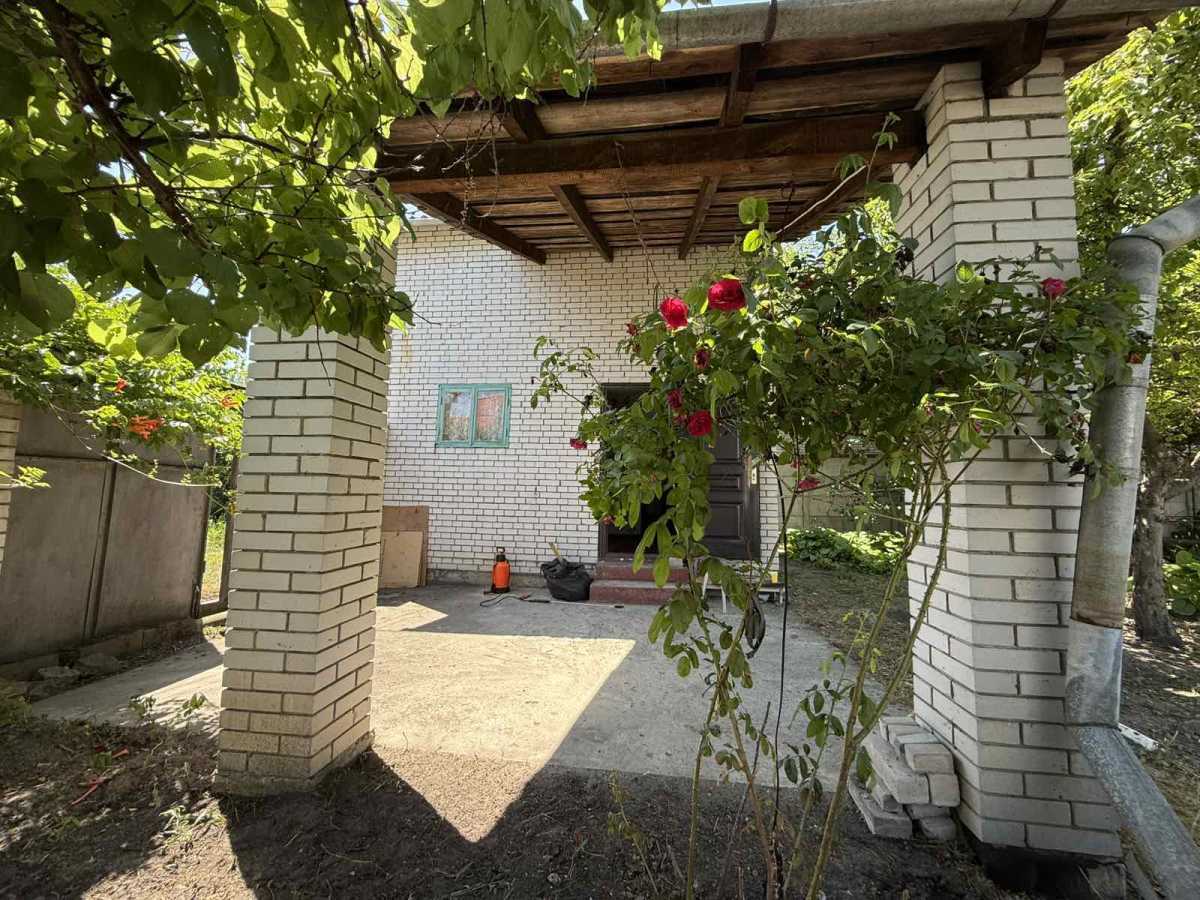 Продам 3-к дім Київ, Дарницький, вул. 4-а Ентузіастів, 17. 