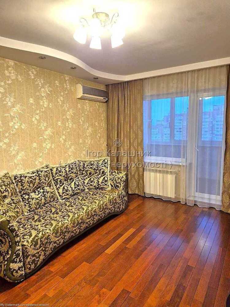 Здам довгостроково 1-к квартиру Київ, Дарницький, вул. Ревуцького, 11-В. 