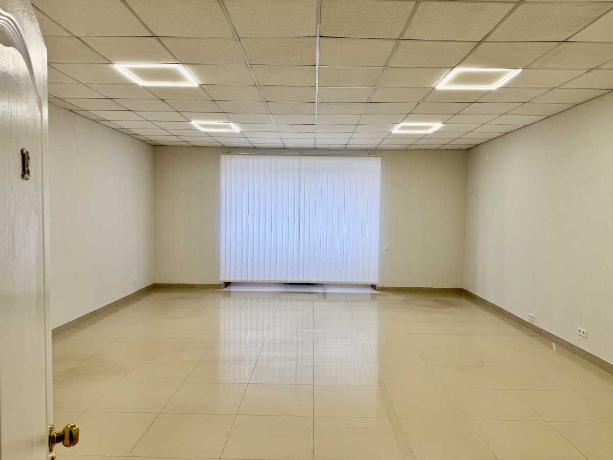 Здам довгостроково  офісне приміщення Вінниця, Замостянський, Лебединського, 34. 